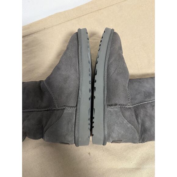 UGG Classic Suede Boots Womens Size 7 Gray Shearling Lined Mid Calf Winter Warm - Picture 5 of 8